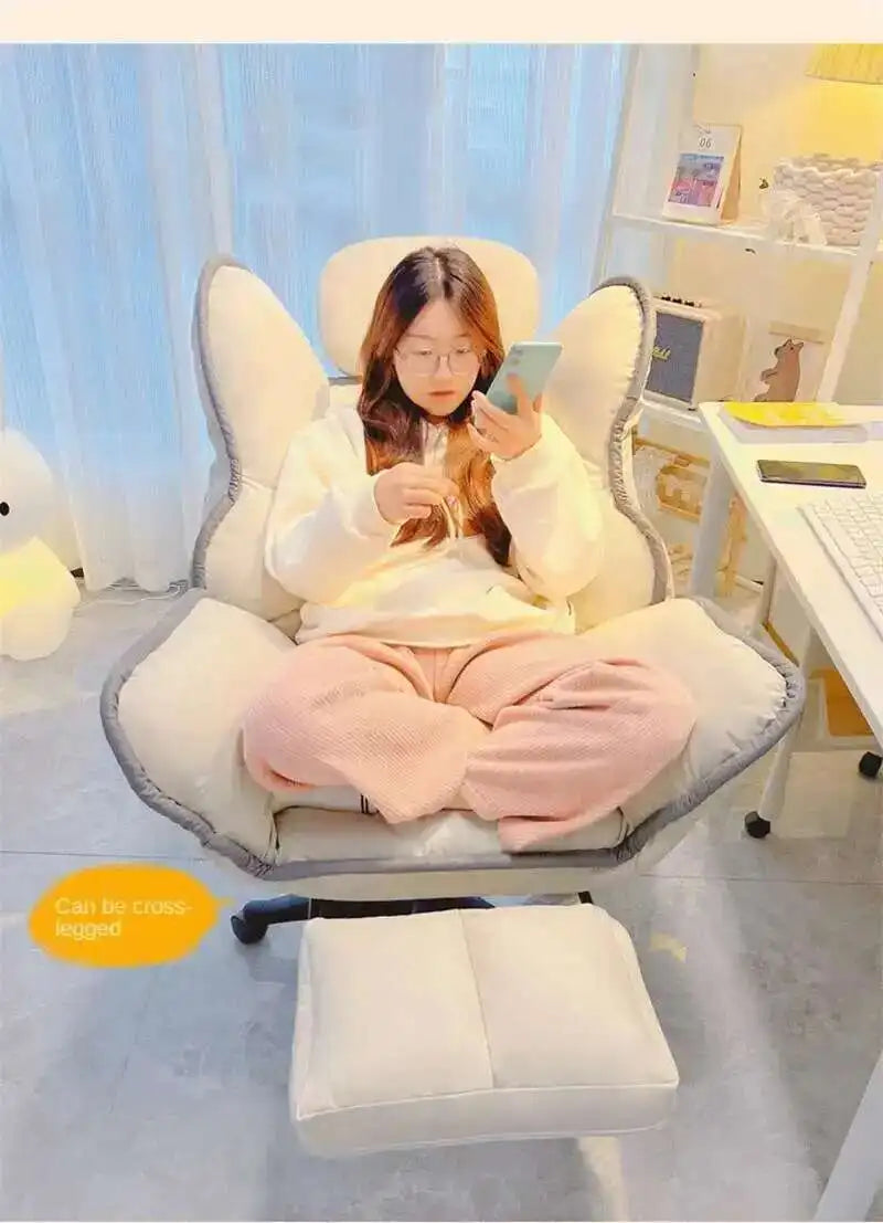 Modern Minimalist Gaming Chair for Household 의자 Computer Chair Comfortable Sitting Leisure Backrest Reclining Office Chair