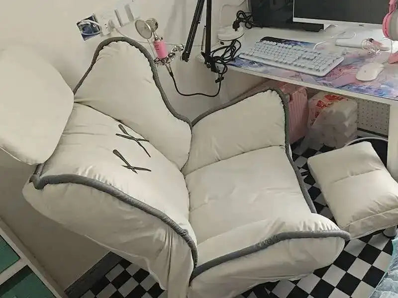 Modern Minimalist Gaming Chair for Household 의자 Computer Chair Comfortable Sitting Leisure Backrest Reclining Office Chair